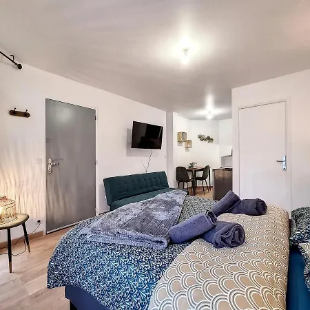 Agathe Apartment *